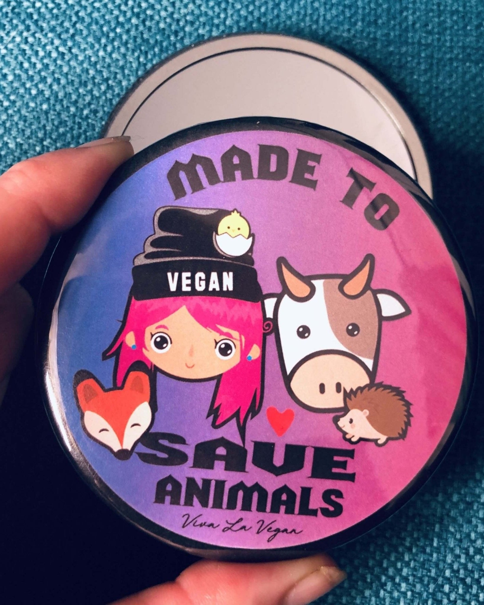 Pocket Mirror : Made To Save Animals