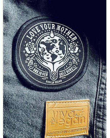 Premium Printed Patch Round - Love Your Mother (iron on)
