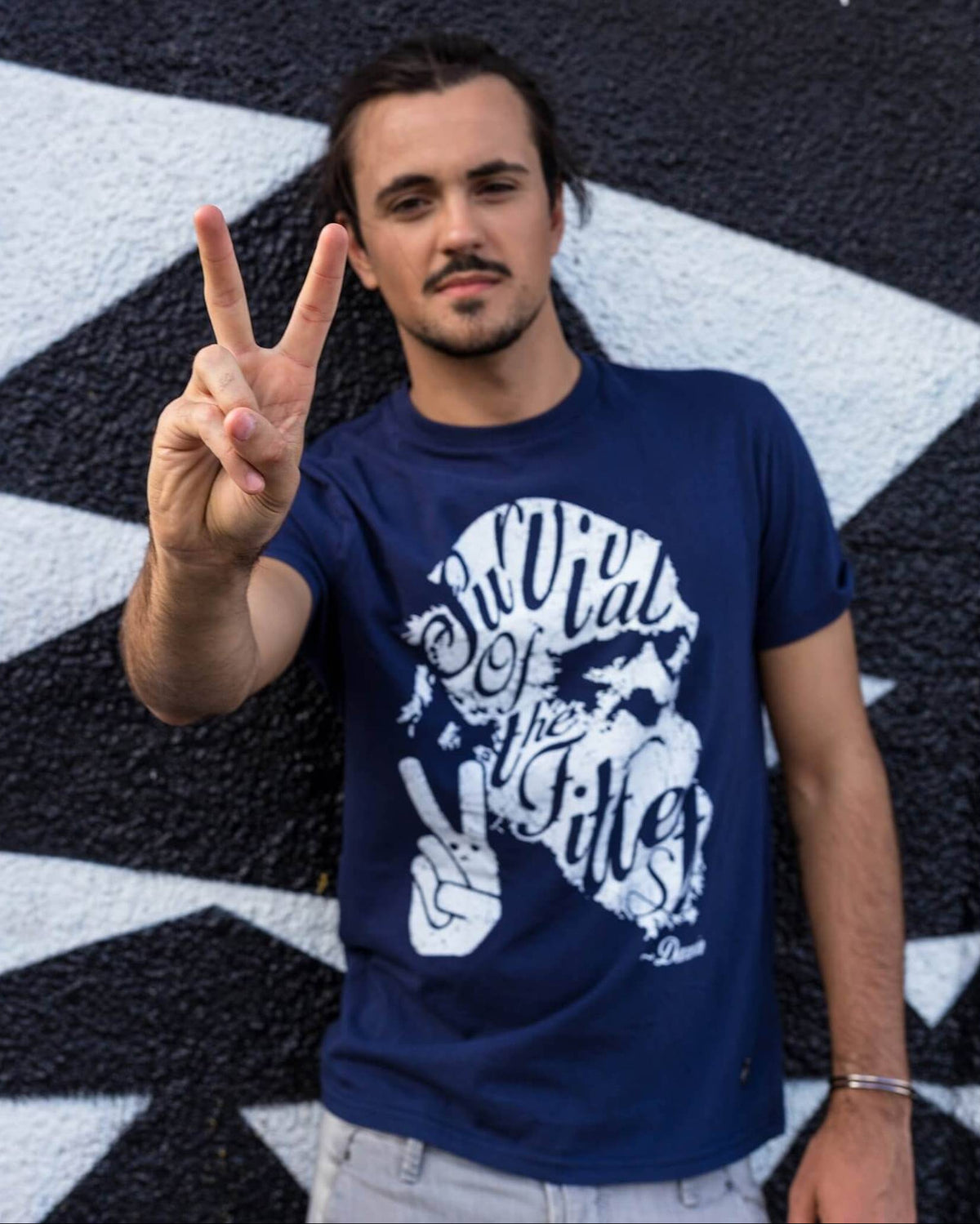 Men's / Unisex  Vegan Tshirt : Survival Of The Fittest (gender-men)