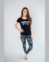 Vegan legging with all over printed fabric of wild animals