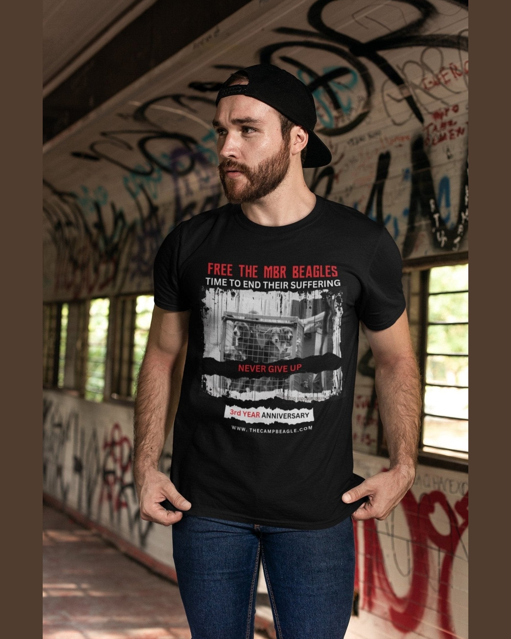 Three-year anniversary Camp Beagle Unisex Statement T-shirt – “Never Give Up”- WITH DATE